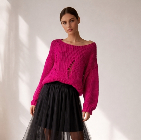 Gemelli Sweaters - Fuchsia Pink Distressed Knit Sweater M